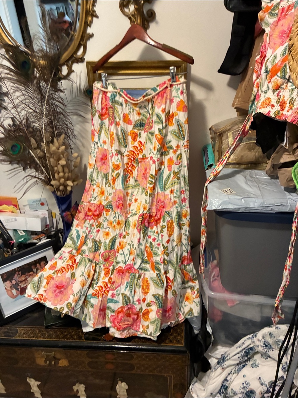 Floral Ruffle Sleeveless Cotton top and a skirt- White with Pink & Orange Flower - Picture 12 of 12